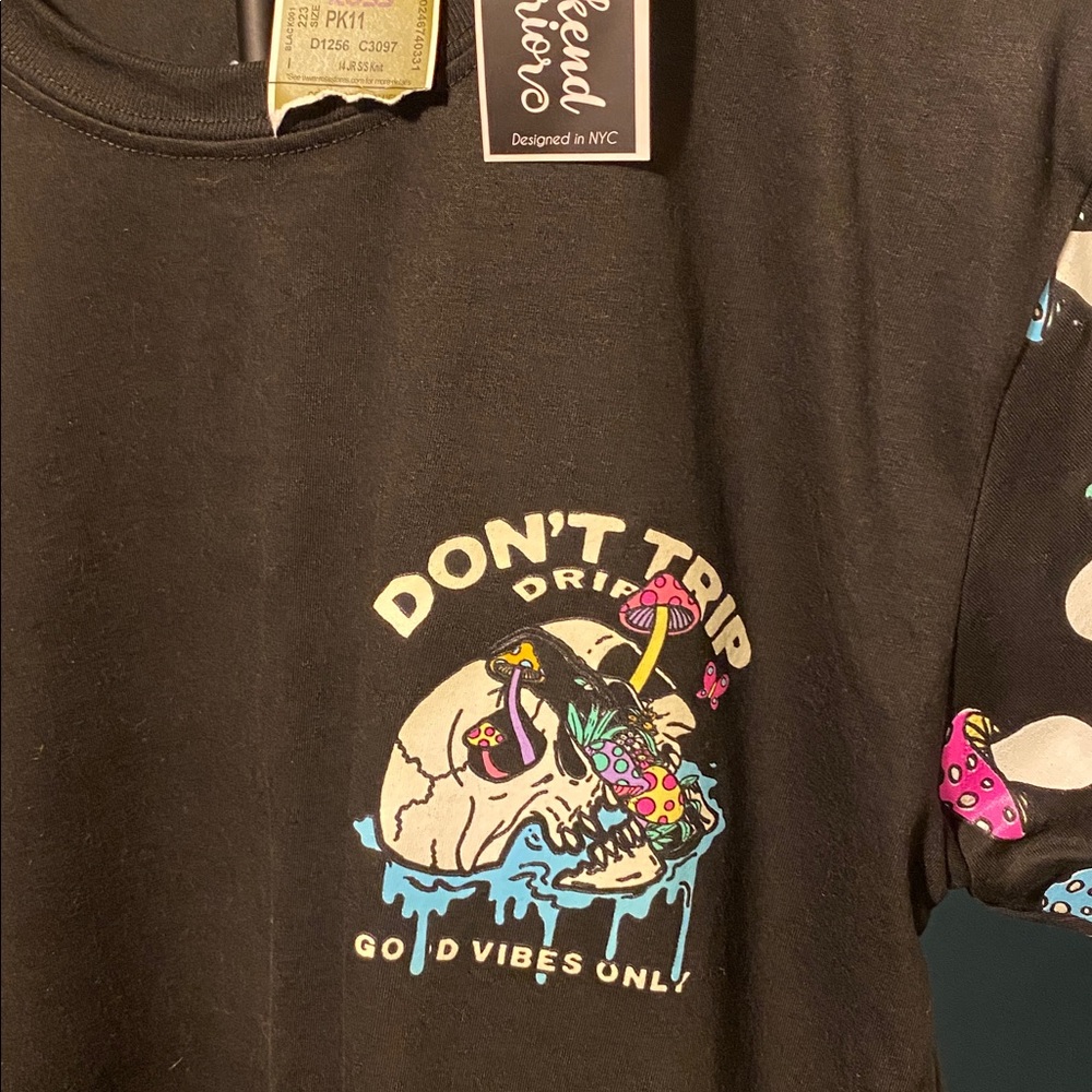 NWT! DON’T TRIP DRIP tee - Picture 3 of 6